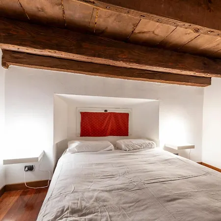 Via Pontida 2 - Livingmilan Apartamento Milão